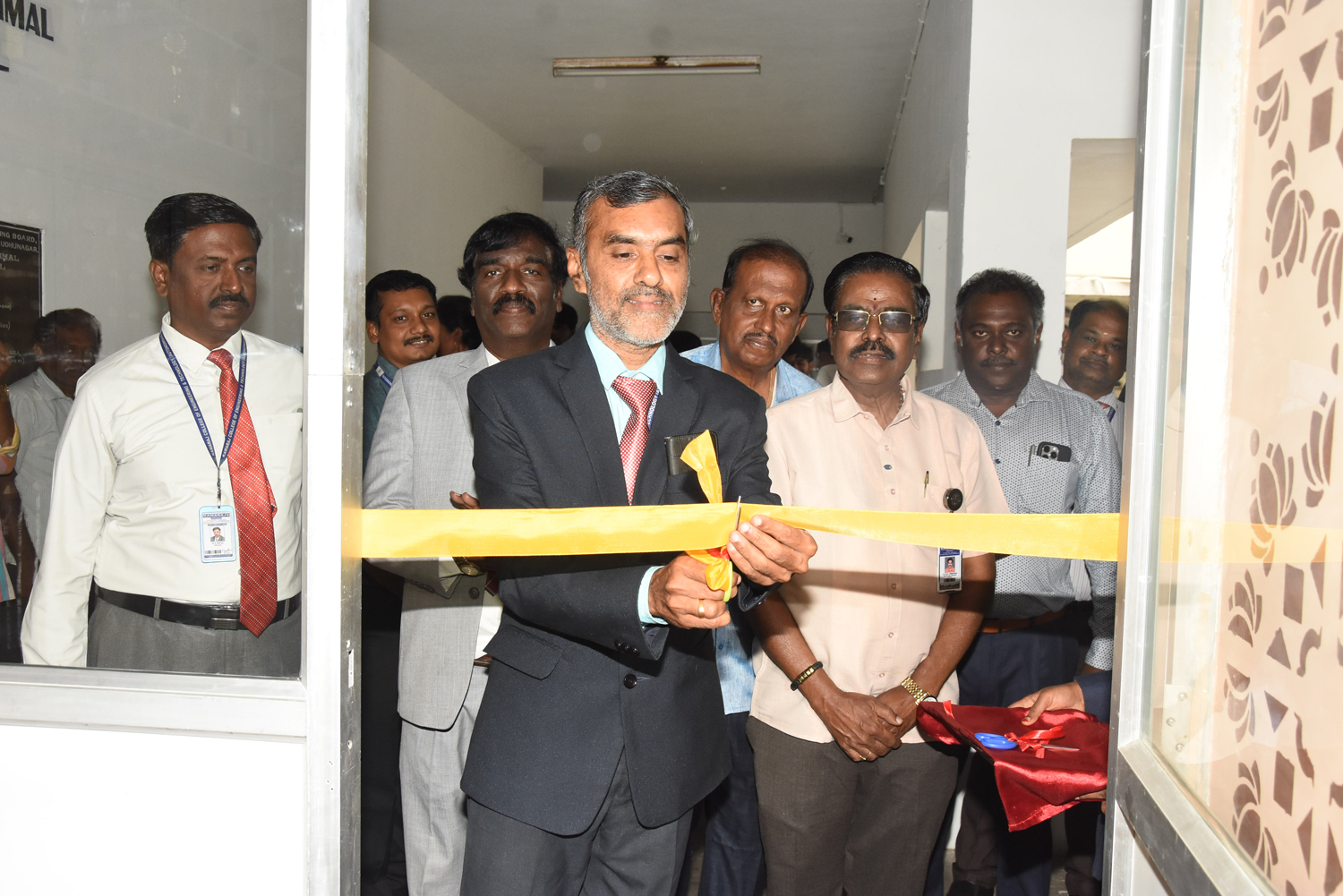 HoDs Cabin Opening Function -